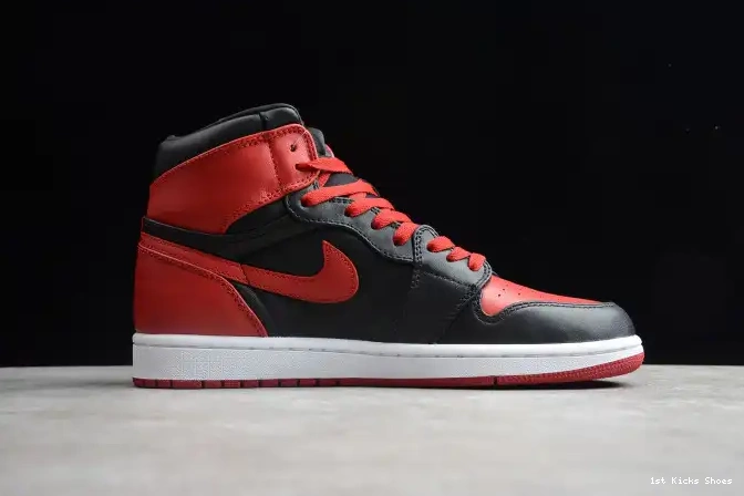 1st Kicks 1 Jordan Banned 432001-001 Air Retro 0514
